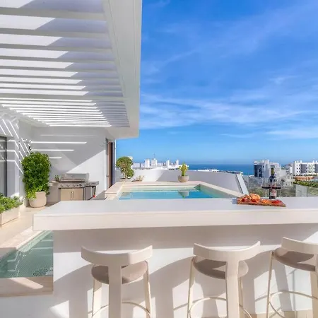 Fantastic 3bdr Penthouse - Lux フエンヒロラ