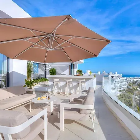 Fantastic 3bdr Penthouse - Lux *