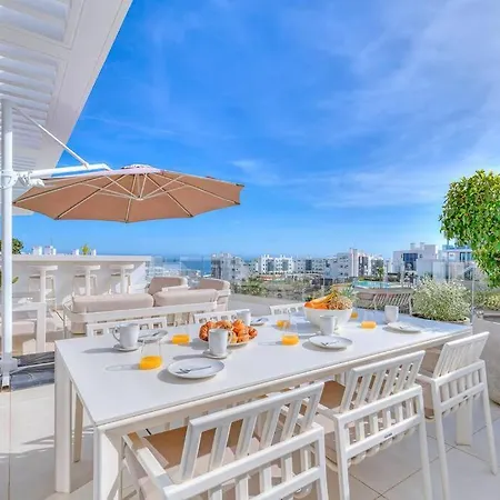 Fantastic 3bdr Penthouse - Lux 푸엔히롤라