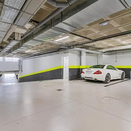 Fantastic 3bdr Penthouse - Lux 아파트 푸엔히롤라