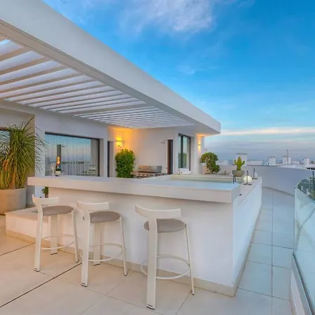아파트 Fantastic 3bdr Penthouse - Lux *