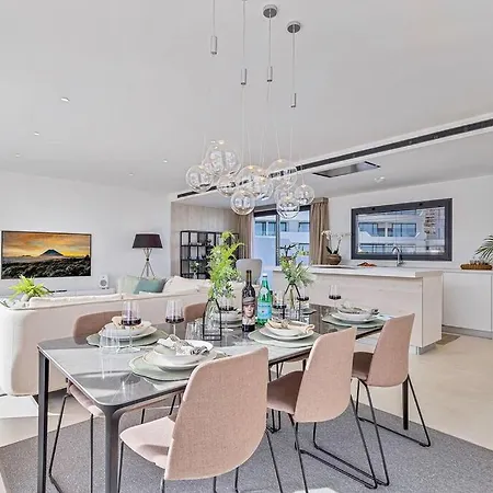 Fantastic 3bdr Penthouse - Lux * 푸엔히롤라