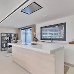 Fantastic 3bdr Penthouse - Lux *